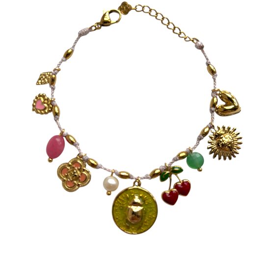 Rokassprādze ar piekariņiem 